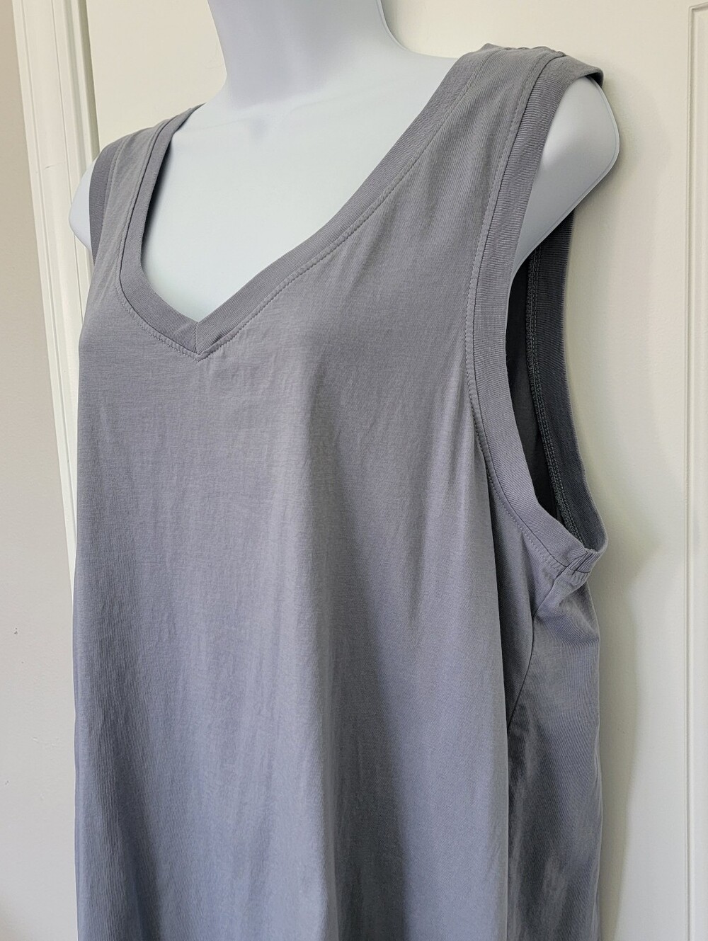 Pact Softspun Tank Dress Organic Cotton Large Gray V Neck Minimalist Comfortable - Picture 6 of 11